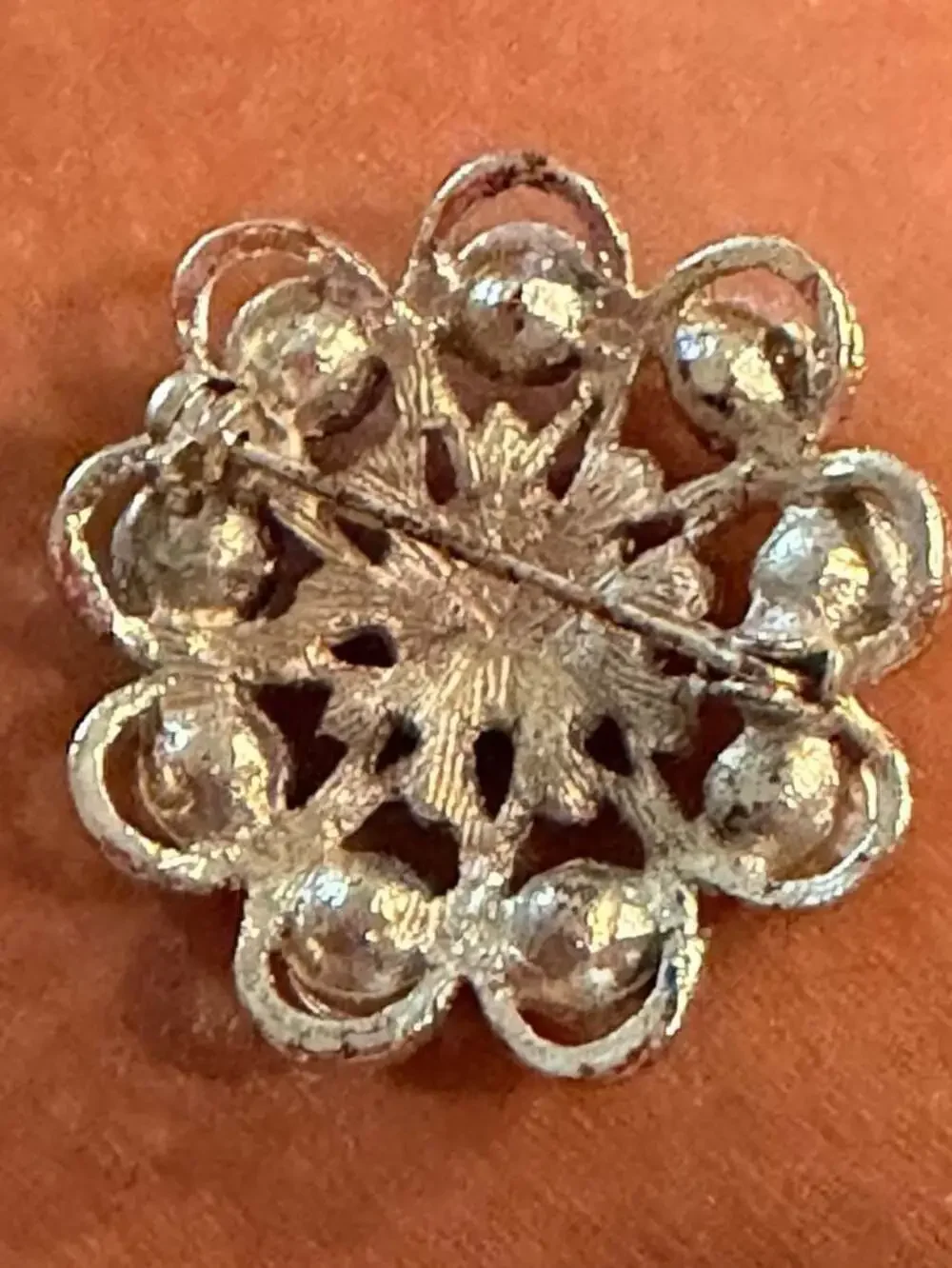 Vintage Silver Tone Clear Rhinestone Openwork Floral Brooch Pin